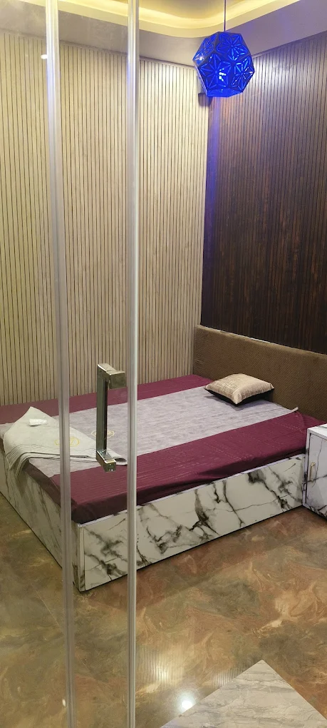 HardoiCenter Massage Room - Image 2