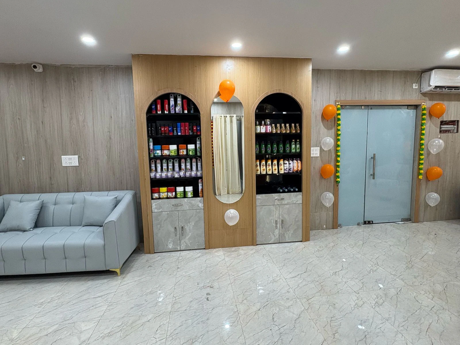 Ballia Massage Room - Image 2